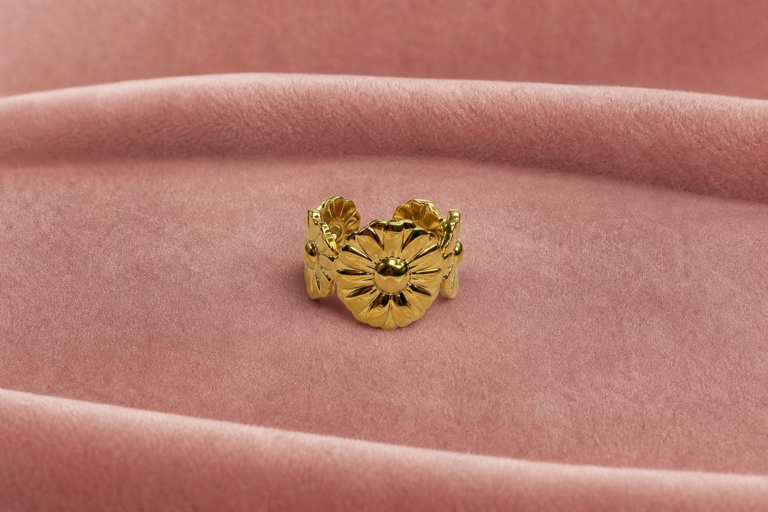 Adjustable Floral Ring (1) — photo 3