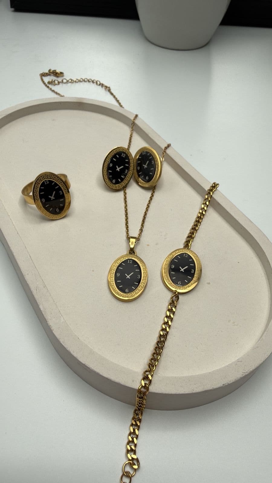 Oval Watch Set
